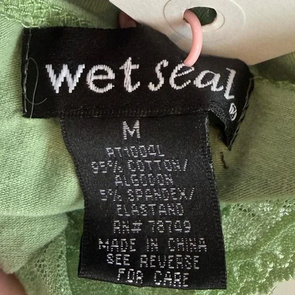 Vintage Y2K 2000s wet seal green lace cami tank top. - Picture 5 of 5